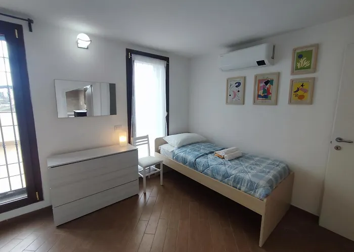 Villa Bassani, Grande E Luminosa Ideale Per Gruppi