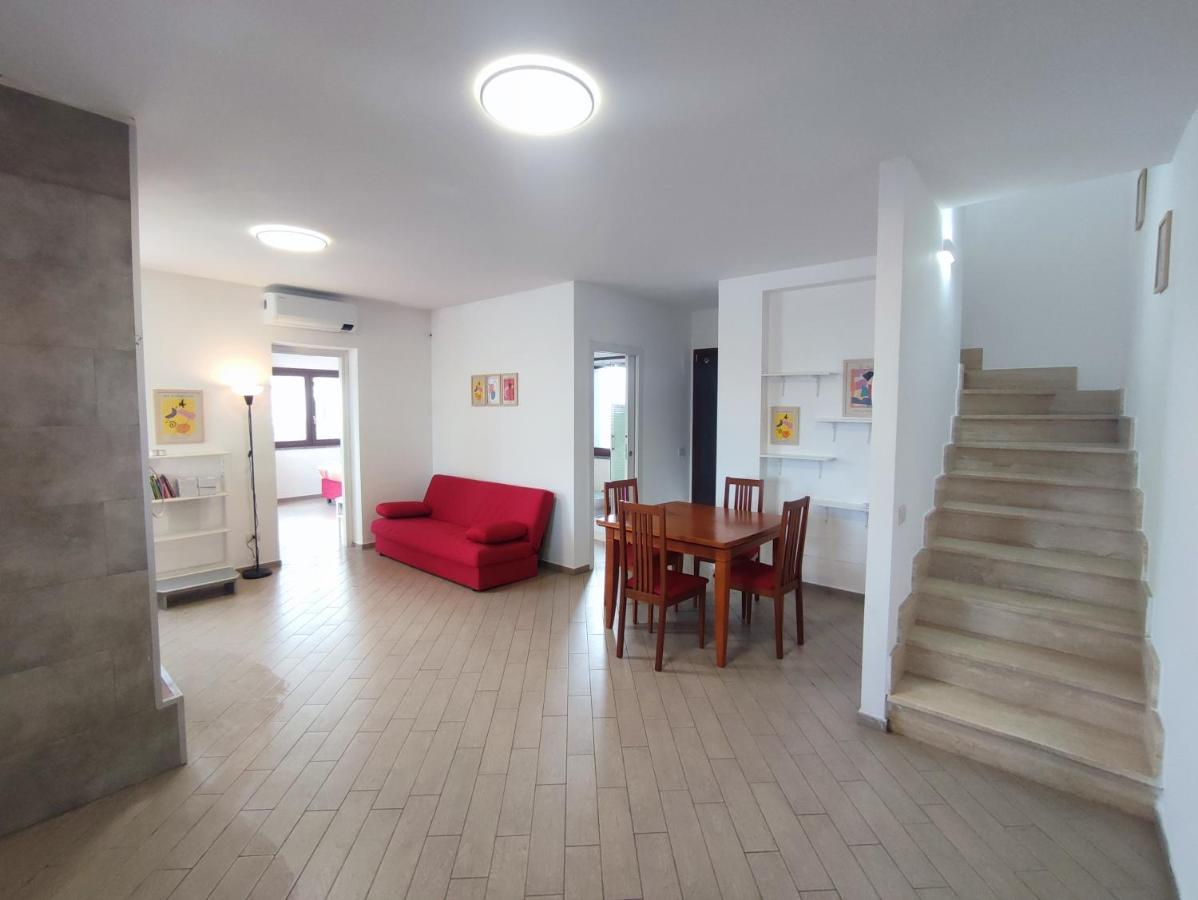 Bassani, Grande E Luminosa Ideale Per Gruppi Villa *