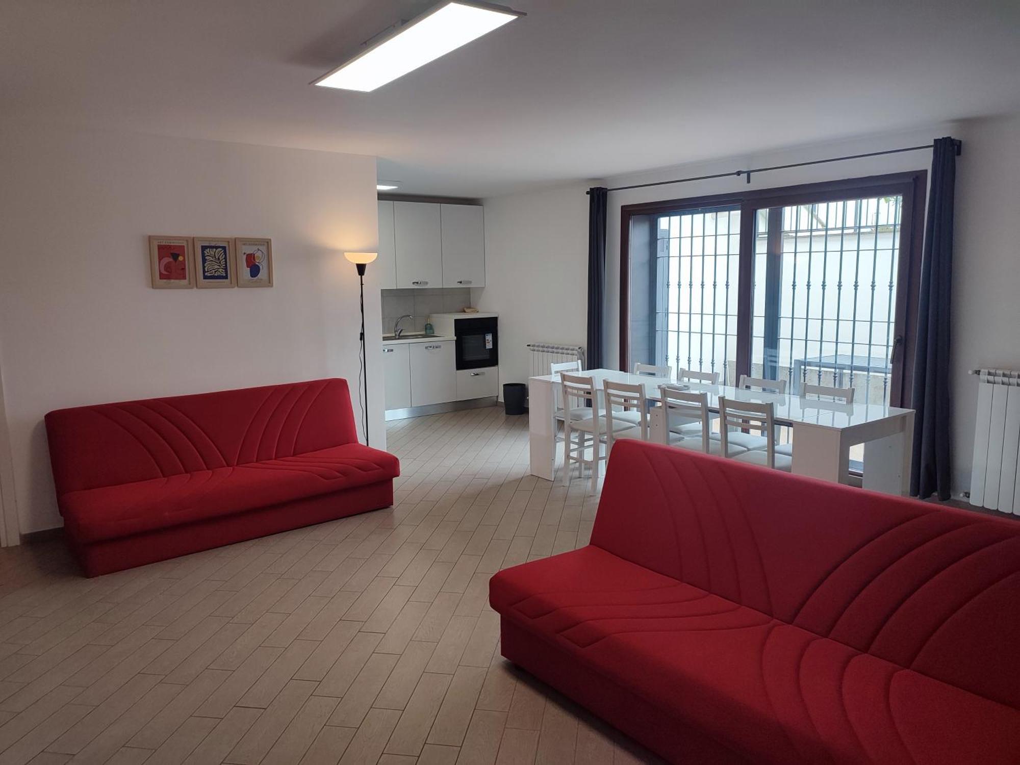 Bassani, Grande E Luminosa Ideale Per Gruppi Villa Infernetto